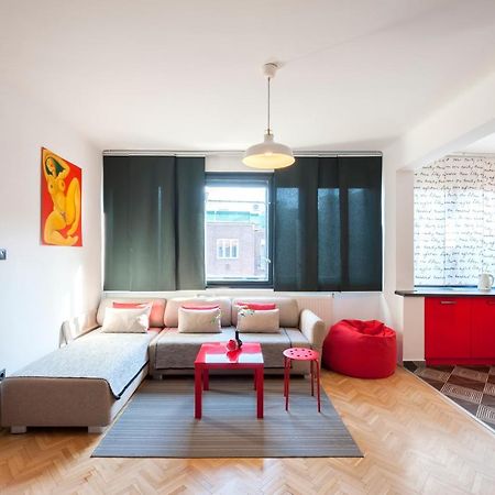 New Design Apartment By Gozsdu Court ブダペスト エクステリア 写真