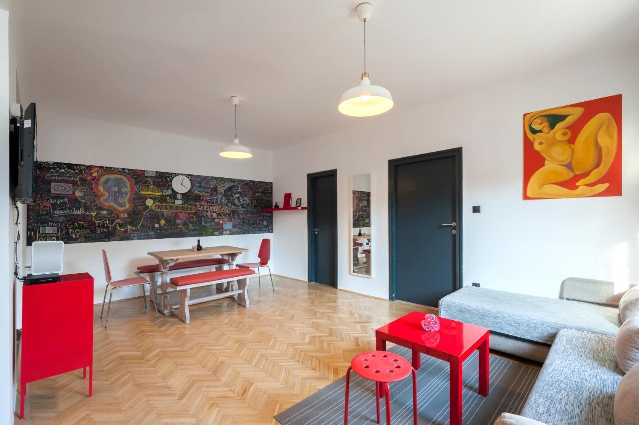New Design Apartment By Gozsdu Court ブダペスト エクステリア 写真