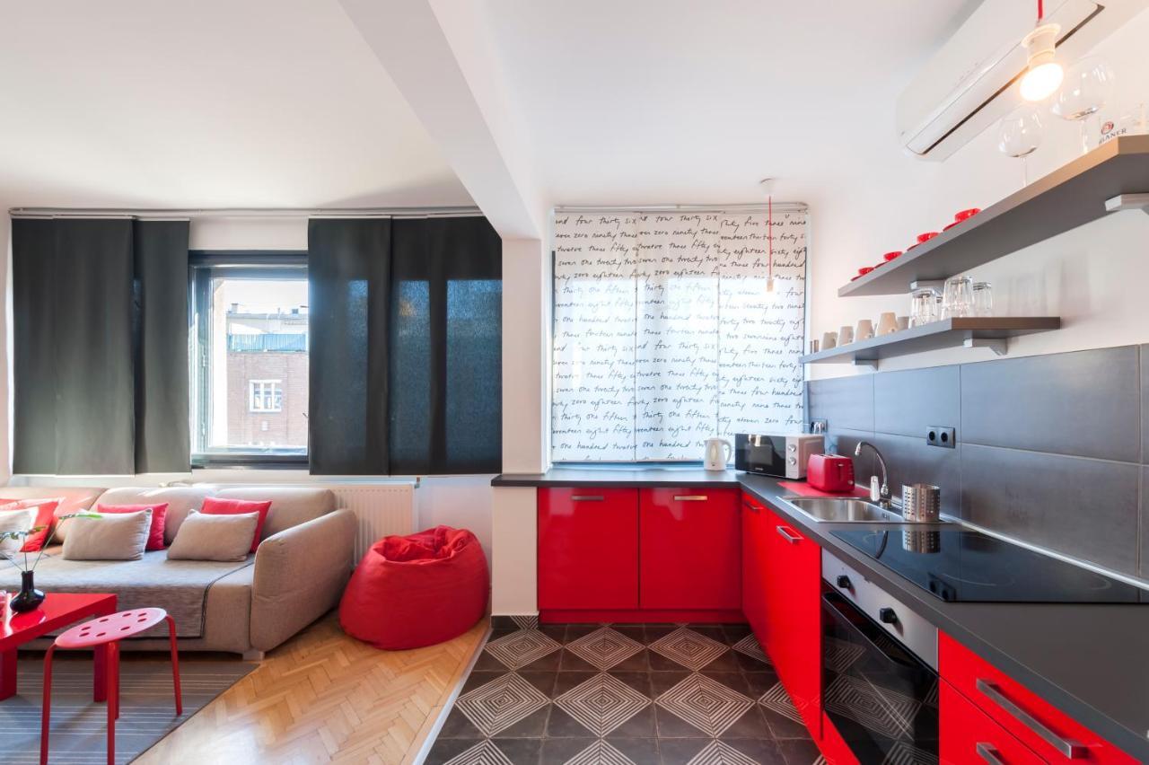 New Design Apartment By Gozsdu Court ブダペスト エクステリア 写真